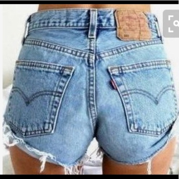 Levi's Pants - Levi cutoffs